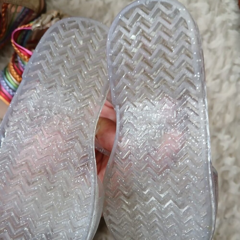 TODDLERS 3 PAIR SHOES - Picture 2 of 7